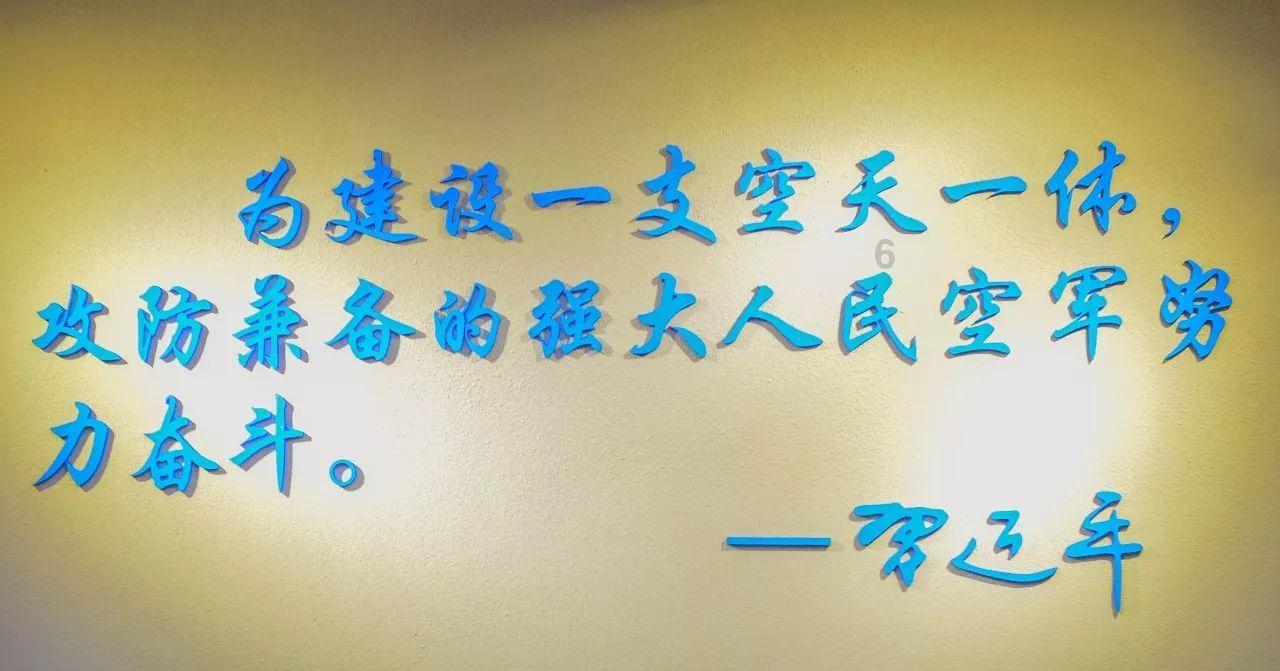 新入职场女性如何选择高跟鞋？游戏画面
